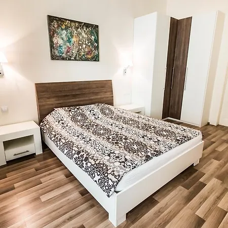 דירה Modern Centre *