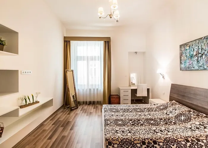 Modern Centre Apartman *
